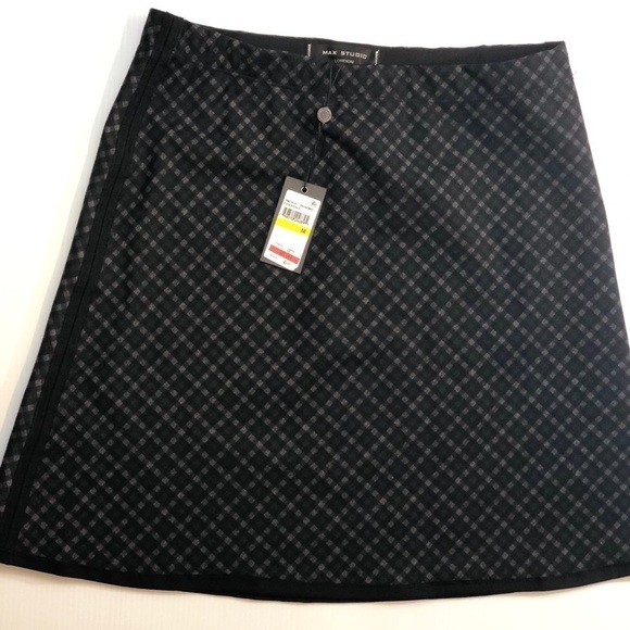 Max Studio London Plaid A-Line Skirt size M - Picture 5 of 8